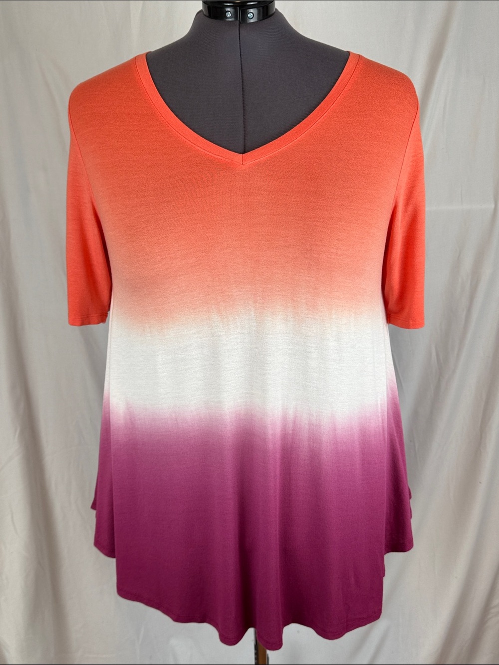 Women's Lane Bryant Ombre V-Neck Swing Short Sleeve Tee Size 18/20 NWT
